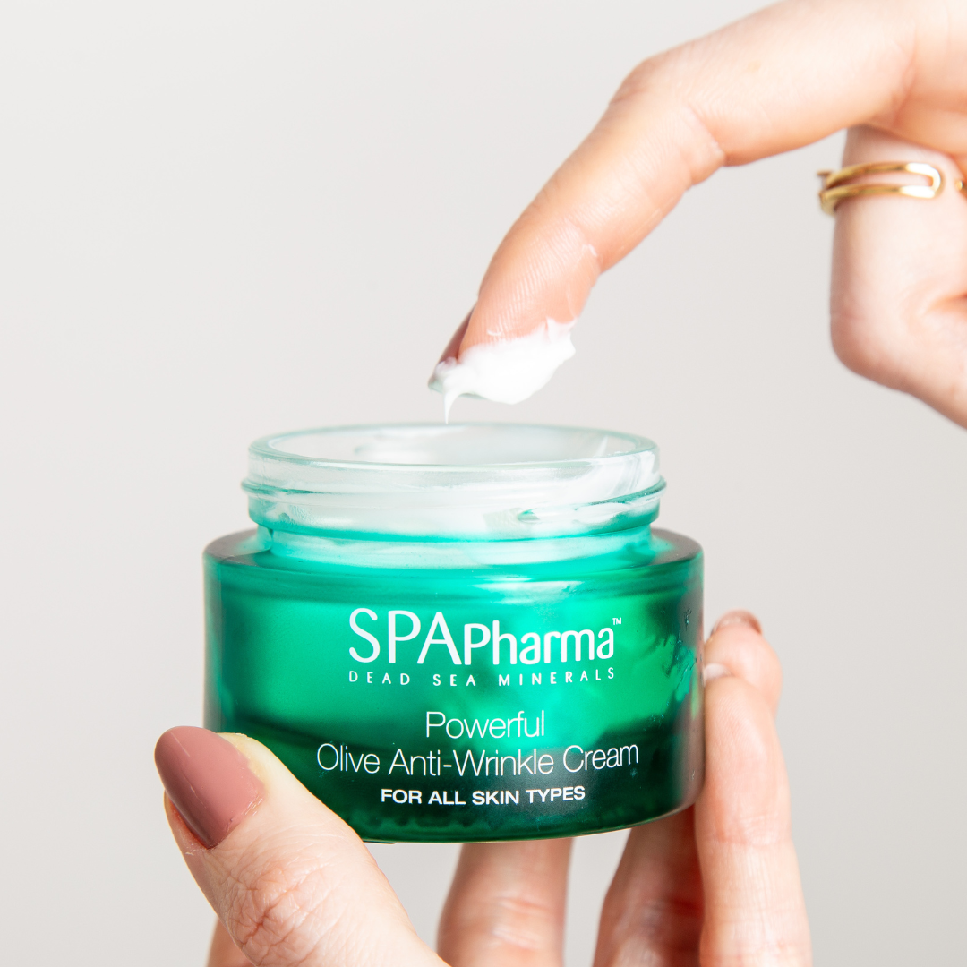 Kit Skincare: Sérum Firmador Q10 +Creme Anti idade de Oliva + Aparelho Rejuvenescedor LED